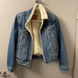 Warm and cozy Levi Sherpa Jean Jacket